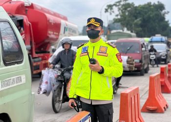 Wakapolres Garut, Kompol Dhoni Erwanto pimpin langsung pengecekan dan pengamanan terhadap sejumlah tempat wisata dan jalur lalu lintas di wilayah Garut