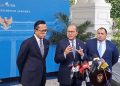 CEO BPI Danantara, Rosan Roeslani konpers usai peluncuran Badan Pengelola Investasi Daya Anagata Nusantara (Danantara) di Halaman Istana Kepresidenan Jakarta, pada Senin (24/02/2025).