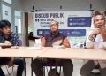 Kiri ke Kanan Ketua pelaksana acara, Abduh Alfatih Akbar; Bandot Malera, Koordinator FDKI; dan Hasanuddin, Ketua Umum ADPPI