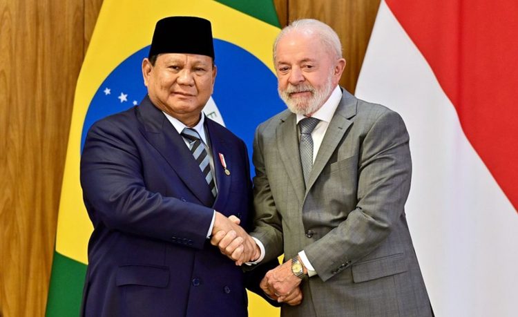 Presiden Republik Indonesia, Prabowo Subianto disambut Presiden Brasil Luiz Inácio Lula da Silva di Istana Planalto, Brasília