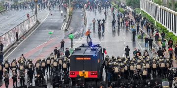 Suasana aksi 28 Agustus 2025 di kawasan Senayan, Jakarta, Kamis (28/8/2025).