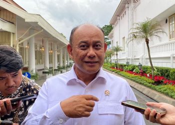 Kepala BGN Dadan Hindayana bantah isu food tray mengandung minyak babi usai ditelepon Presiden Prabowo. (Foto:Istimewa)