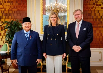 Presiden Prabowo disambut resmi Raja Willem-Alexander dan Ratu Máxima, simbol kuatnya posisi strategis Indonesia di kancah global.(Foto: BPMI/Setpres)