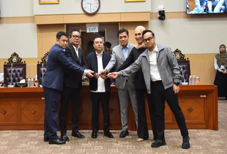 Rusdi Masse resmi gantikan Ahmad Sahroni sebagai Wakil Ketua Komisi III DPR RI usai keputusan Fraksi NasDem dalam rapat DPR.(foto: istimewa)