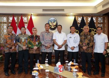 Kepala BNN Suyudi Ario Seto bersama pejabat tinggi BNN berkunjung ke Kementerian Hukum RI, Rabu (10/09) (foto: doc,BNN)