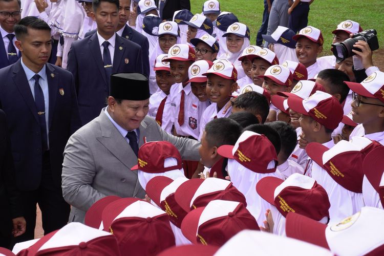 Presiden Prabowo Subianto menegaskan komitmen negara memperkuat Program Makan Bergizi Gratis melalui penerbitan Perpres Tata Kelola MBG.(Foto: Setpres/Istimewa)