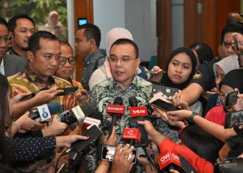 Sufmi Dasco Ahmad memimpin pengesahan UU BUMN di rapat paripurna DPR RI, Kamis (2/10/2025) (foto : doc.Gerindra)