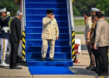 Presiden Prabowo Subianto pulang dari KTT Perdamaian Sharm El-Sheikh, Mesir, dengan membawa pengakuan dunia atas peran Indonesia dalam mewujudkan perdamaian Gaza. (BPMI/Setpres)