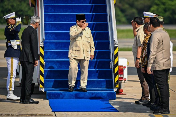 Presiden Prabowo Subianto pulang dari KTT Perdamaian Sharm El-Sheikh, Mesir, dengan membawa pengakuan dunia atas peran Indonesia dalam mewujudkan perdamaian Gaza. (BPMI/Setpres)