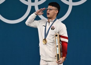 Rizki Juniansyah, atlet angkat besi berprestasi internasional, resmi diangkat Presiden Prabowo menjadi Letnan Dua TNI. (Foto:Istimewa)